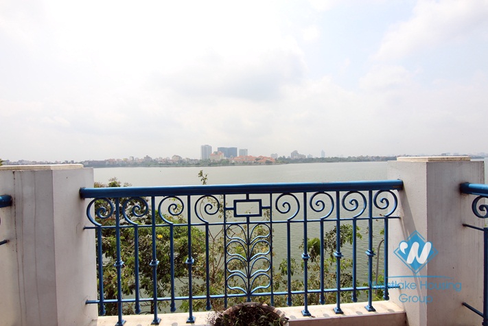 Lakeside colonial villa with lots of characters for rent in Tay Ho